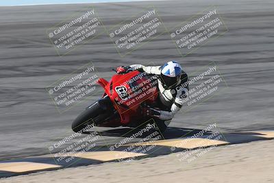 media/Oct-13-2025-Moto Forza (Mon) [[a66d839500]]/2-A Group/Session 2 (Bowl)/